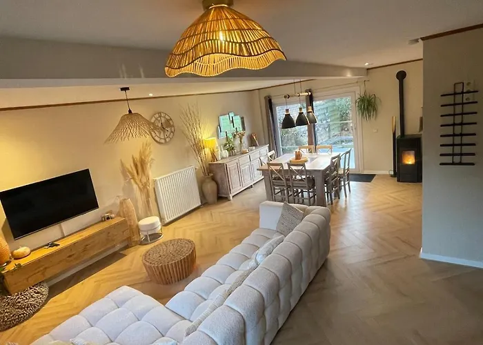 Charmante Maison Renovee Villa